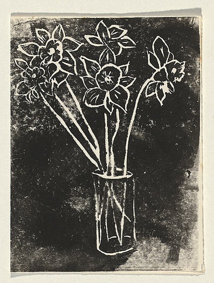 Title: b'Card: [vase of daffodils]' | Technique: b'linocut, printed in black ink, from one block'