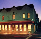 Title: Brian Chester's Antiquarian, 247 Victoria Street, Darlinghurst, Sydney. 1980s.